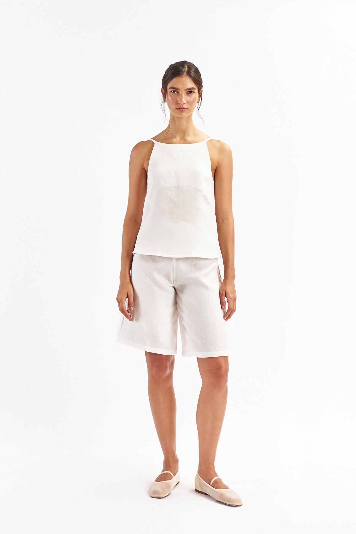 Elisa Bermuda — Ivory