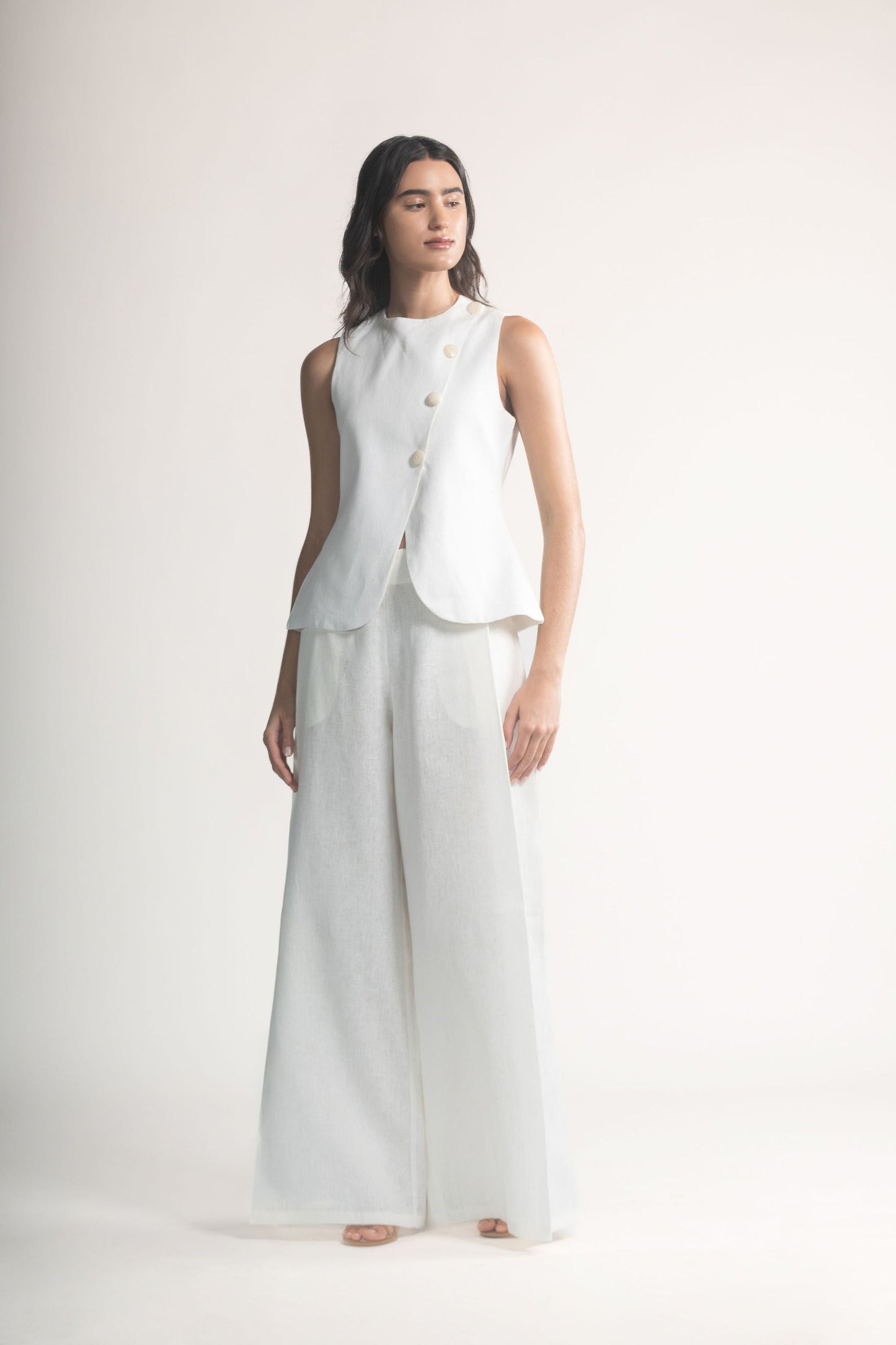 NOELIA VEST – IVORY