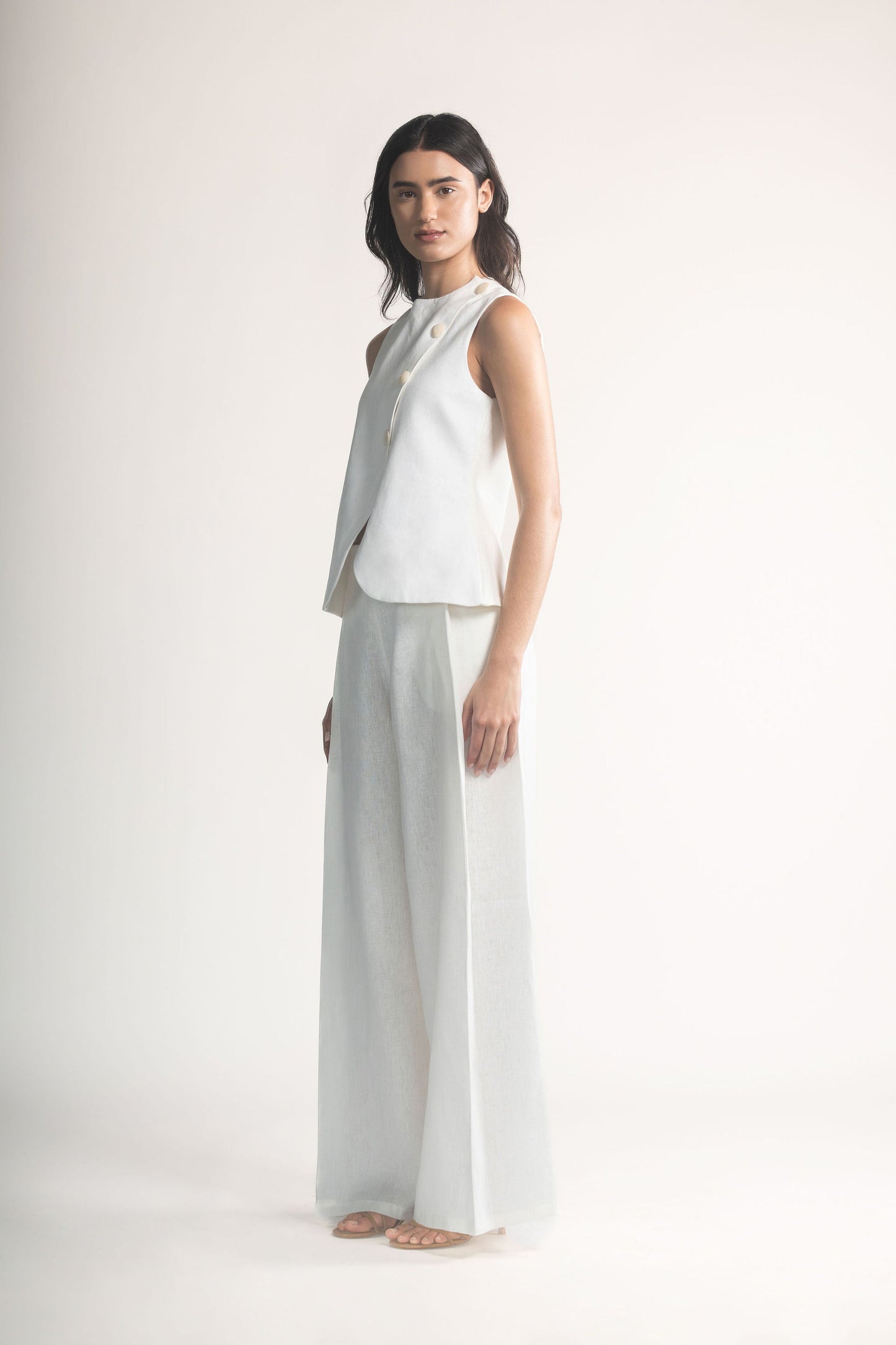 NOELIA VEST – IVORY