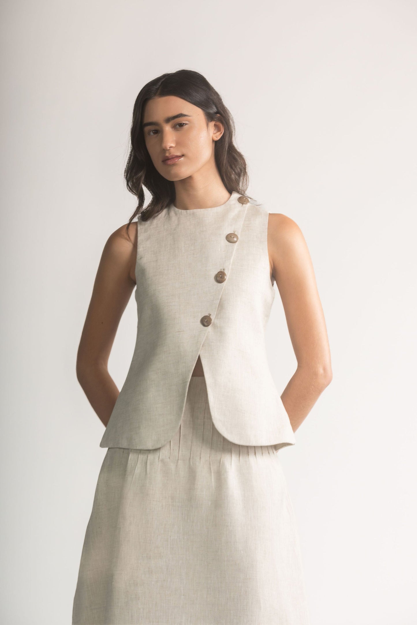NOELIA VEST – NATURAL